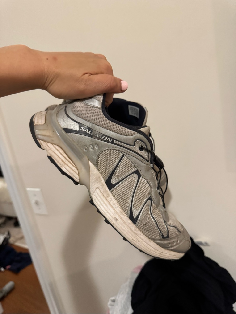 Salomon XT-WHISPER Silver Trail Running Shoe W8.5 EU 40